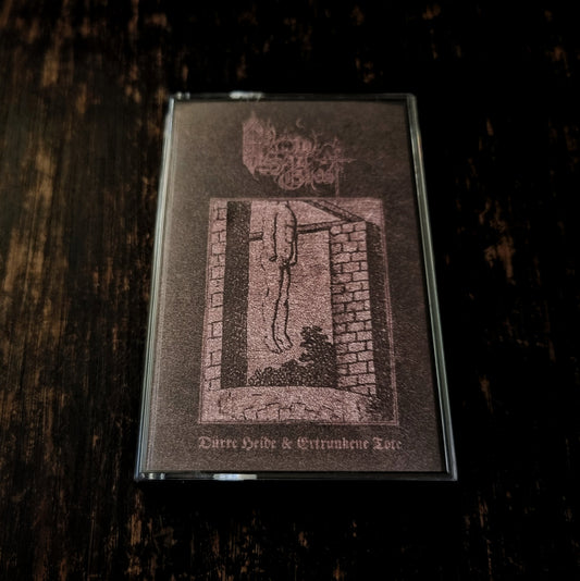 AN OLD SAD GHOST - Dürre Heide und ertrunkene cassette